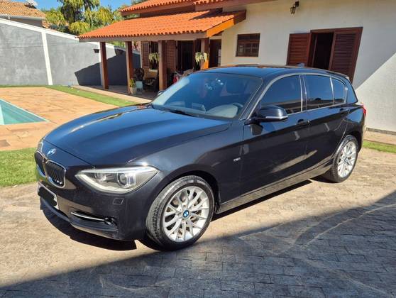 BMW 120i 2.0 16V SPORT GP ACTIVEFLEX 4P AUTOMÁTICO BMW 120i 2.0 16V SPORT GP ACTIVEFLEX 4P AUTOMÁTICO